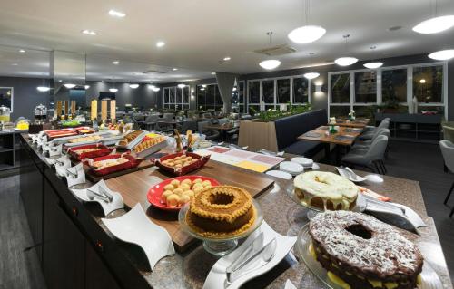 Jídlo v hotelu nebo okolí