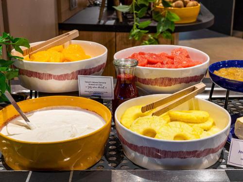 Φαγητό σε αυτό το ξενοδοχείο ή κάπου εκεί κοντά