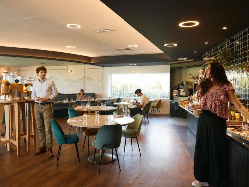 Clients de l'établissement Novotel Reims Tinqueux