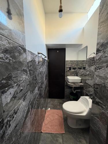 Koupelna v ubytování La Casa D Juan