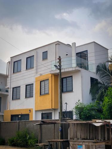 Ảnh trong thư viện ảnh của Nobodydey ở Accra