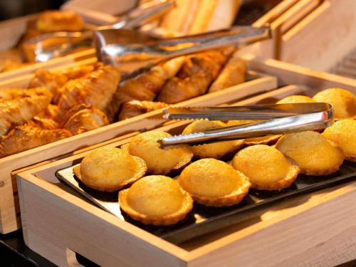 Jídlo v hotelu nebo okolí