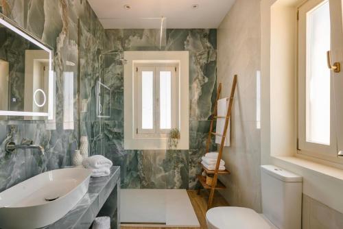 Phòng tắm tại Azamara