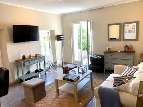 Maison CENTRE CANNES 2 CHAMBRES 4 COUCHAGES entièrement climatisée