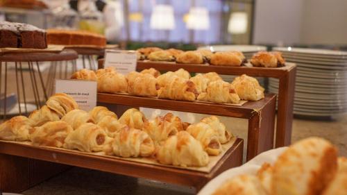 Jídlo v hotelu nebo okolí