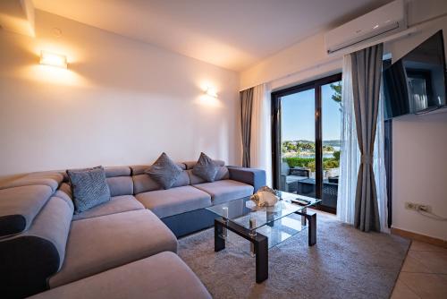 Apartments Villa Luxor