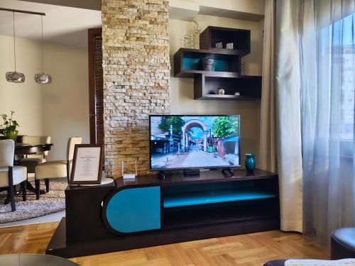 Μια τηλεόραση ή/και κέντρο ψυχαγωγίας στο Urban Vibe Apartments 2