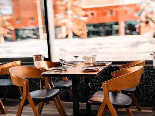 Restaurace v ubytování Mountain Sky Hotel