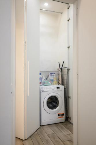 Crispi 89 Luxury Apartment photo 21