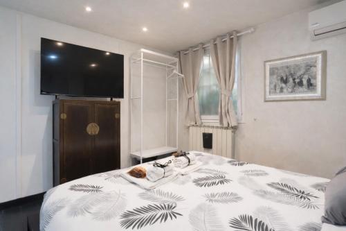 Entire Loft in Via Margutta 2BR -2BA Private steam bath Inside The loft