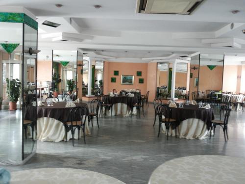 Restaurace v ubytování Albergo Carpino