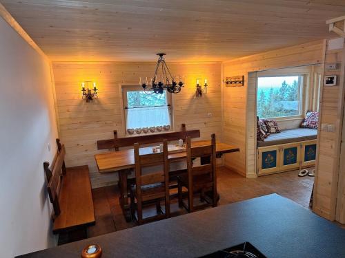 Billede fra billedgalleriet på Cabin on Kobilica i Tržič