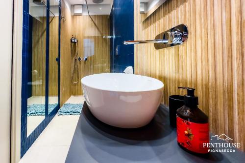 Penthouse Pignasecca - Design Suites
