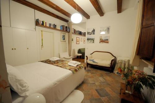 Casa Disma Urbino tesisinde bir oda