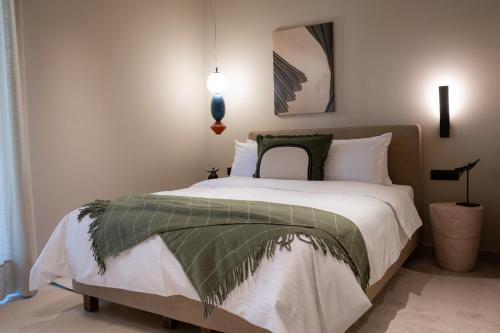 ISYRA loft stay