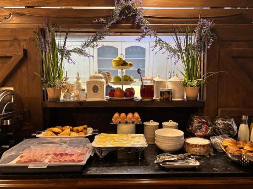 Jídlo v penzionu nebo okolí