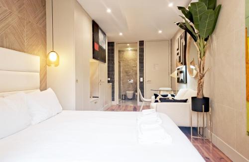 Chic Studio in Lisbon Downtown Baixa, Historic City Center