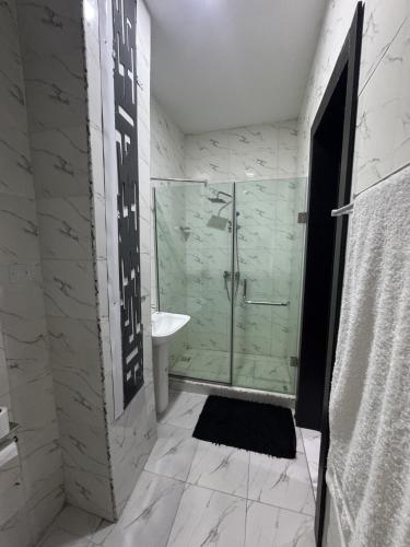 Et badeværelse på 2 bedrooms Apartment