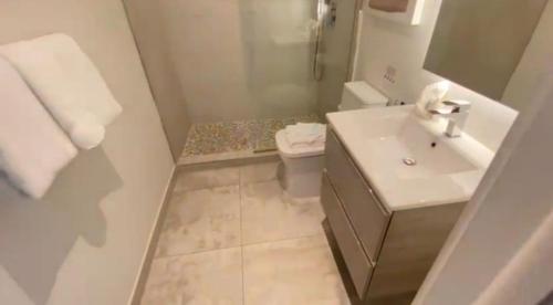 Modern Brickell Apartment Free Parking Pool and Gym photo 48