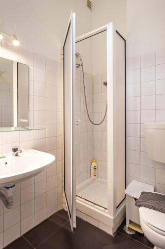 Alfama Typical 2 Bedroom apartment