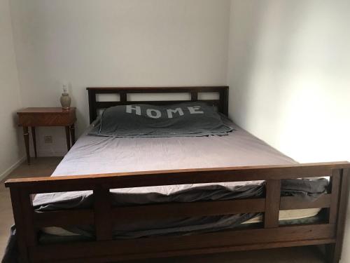 Logerthine Jan au Suriname