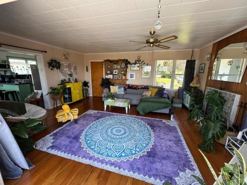 Khu vực ghế ngồi tại The Cactus House