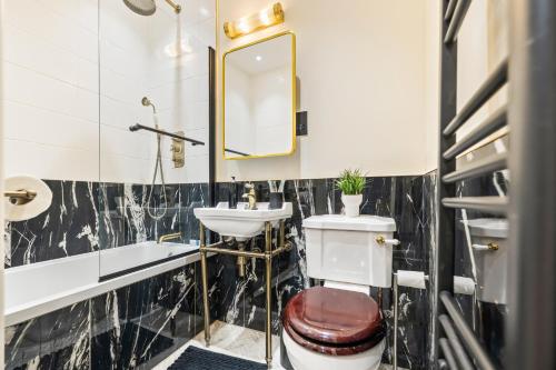 Central Jewellery Quarter 2 Bedroom Apartment with Workspace photo 4