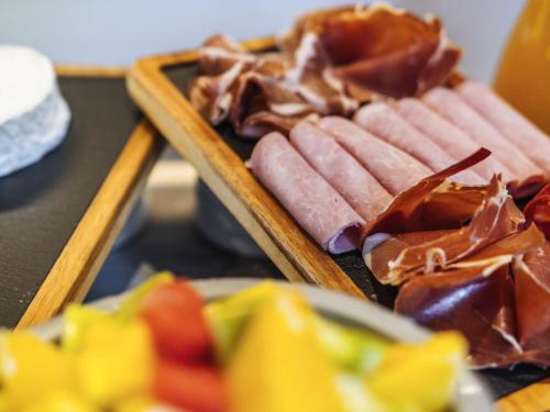 Đồ ăn tại/gần khách sạn