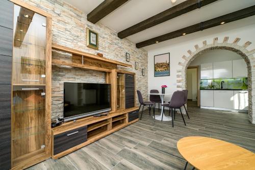 Apartments by the sea Losinj, Losinj - 5391