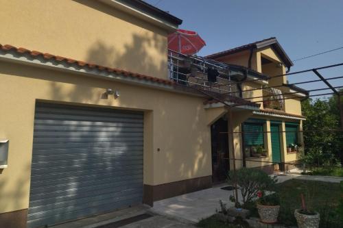 Apartments with parking space Drazice, Rijeka - 24985