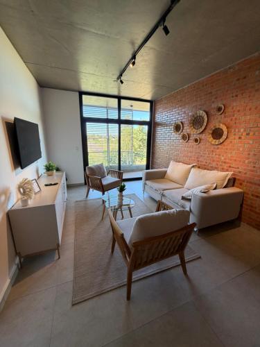 Bello departamento en Encarnación de 2 Habitaciones con Parking!