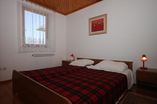 Apartments with parking space Umag - 6934
