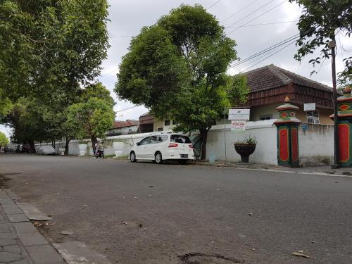Kejiranan di persekitaran atau kejiranan dekat dengan rumah tamu ini