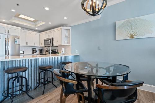 Η κουζίνα ή μικρή κουζίνα στο Lighthouse 714