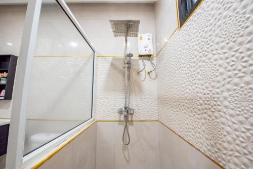 Phòng tắm tại INNER Poolvilla Pattaya