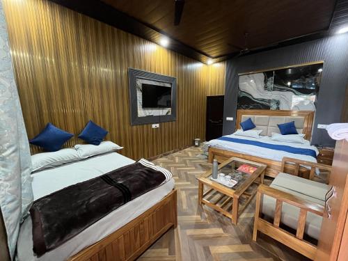 Fotografie z fotogalerie ubytování Magic Restaurant Hotel v destinaci Haldwāni