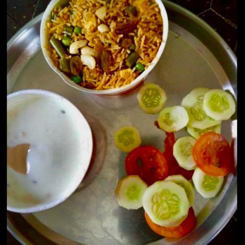 Φαγητό σε αυτός ο ξενώνας ή κάπου εκεί κοντά