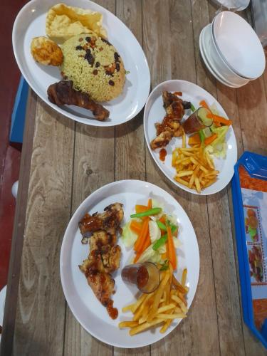 Đồ ăn tại/gần khách sạn