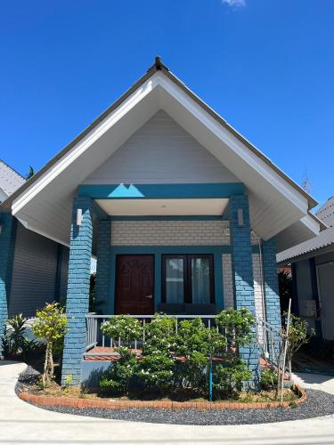 Bygningen som feriehuset ligger i