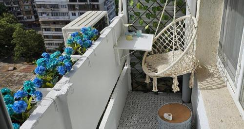 Ban công/sân hiên tại Апартамент ЛазуР