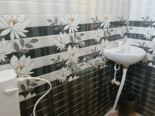 Vannituba majutusasutuses Anjali Inn