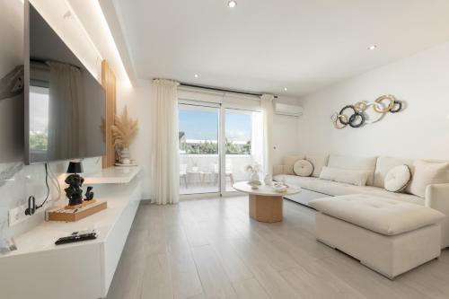 Diogenis Seaside Suite