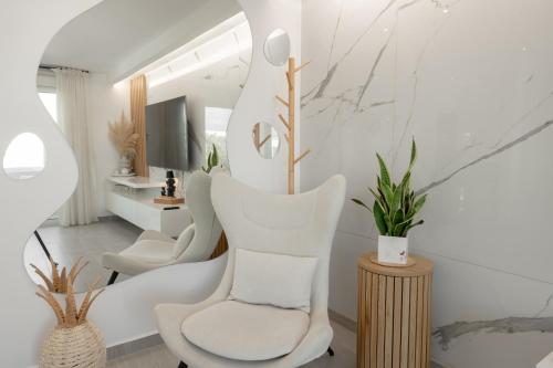Diogenis Seaside Suite