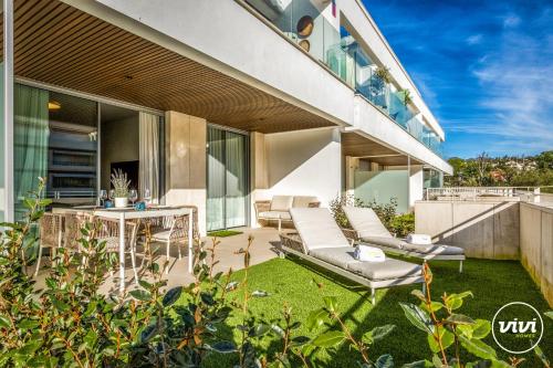 ViVi Homes - Cosy Beach Pool, Gym & Beach