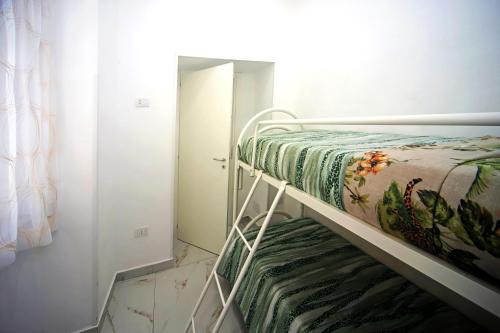 Raffy e Virgy Guesthouse - 10min from Central Station and The Center