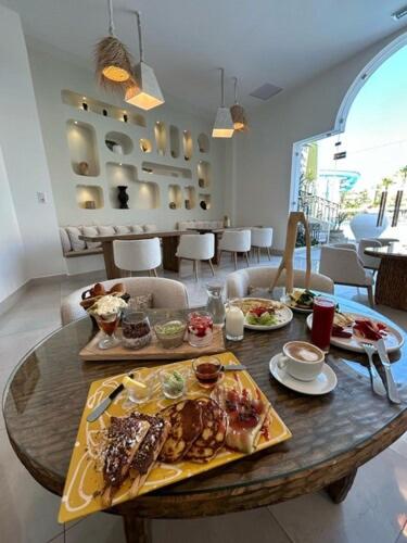 Afbeelding uit fotogalerij van Suites Hôtel Les Charmilles & Spa in La Marsa