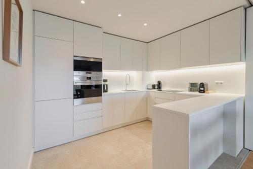 Serenity Suite II, By Home Match