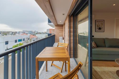 Serenity Suite II, By Home Match