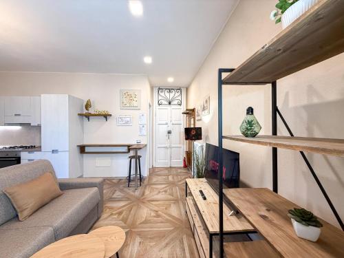 Η κουζίνα ή μικρή κουζίνα στο FREE PARK - Elegant Two-Bedroom Apartment with Balcony