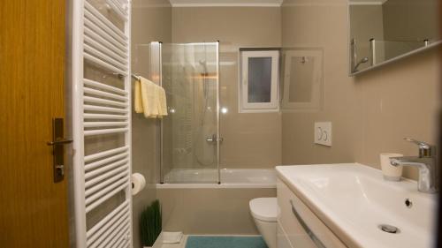 Koupelna v ubytování Villa Mandina - Makarska by Villas Guide